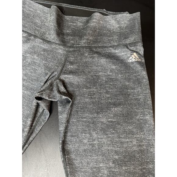 Adidas Capri Size Large Gray Climalite Wide Band Workout Athletic Leggings - Picture 4 of 9